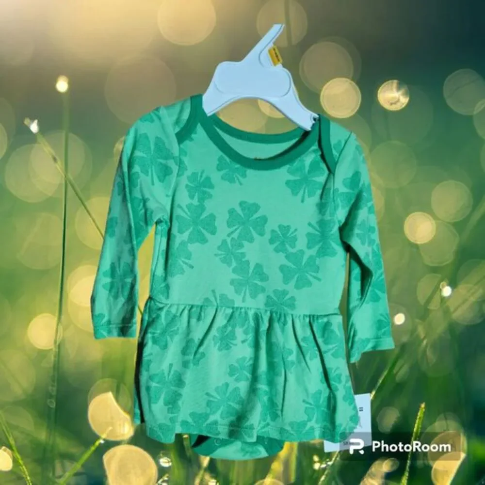 Shamrock One Piece Dress Size 3-6 MO (Z63)